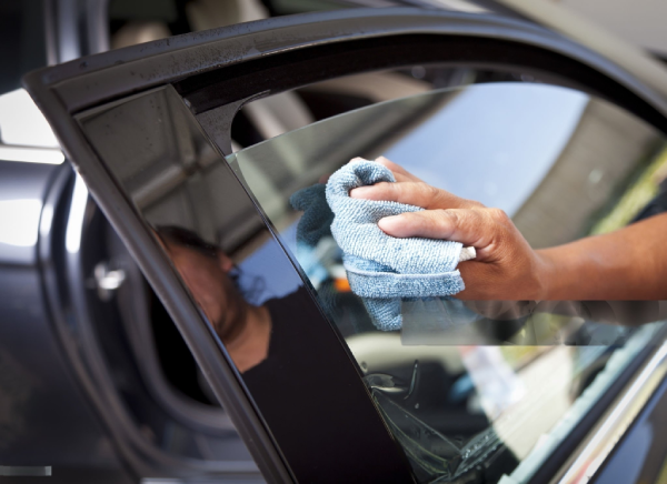 Car Side Wndow Repair Newly Installed Car Door Glass in Richmond