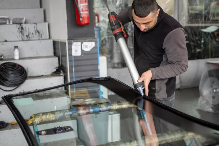 car door glass replacement richmond