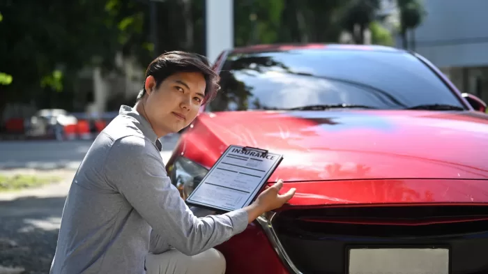 Insurance claim for windshield repair